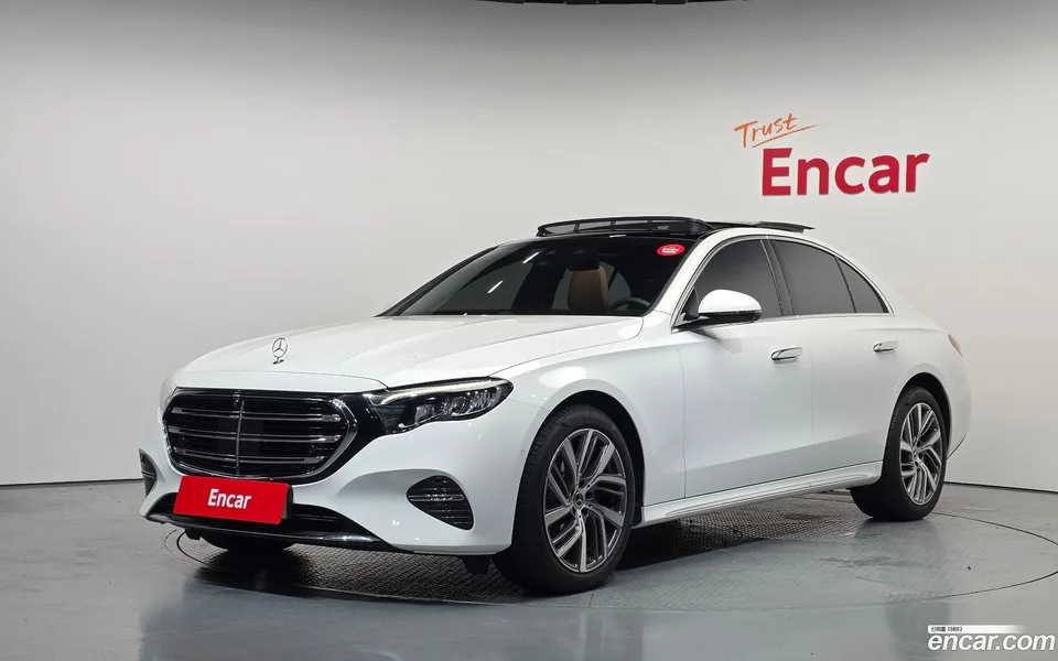 Mercedes-Benz E-Class 2025