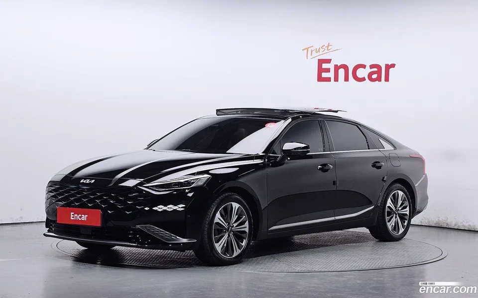 Kia K8 Hybrid 2023