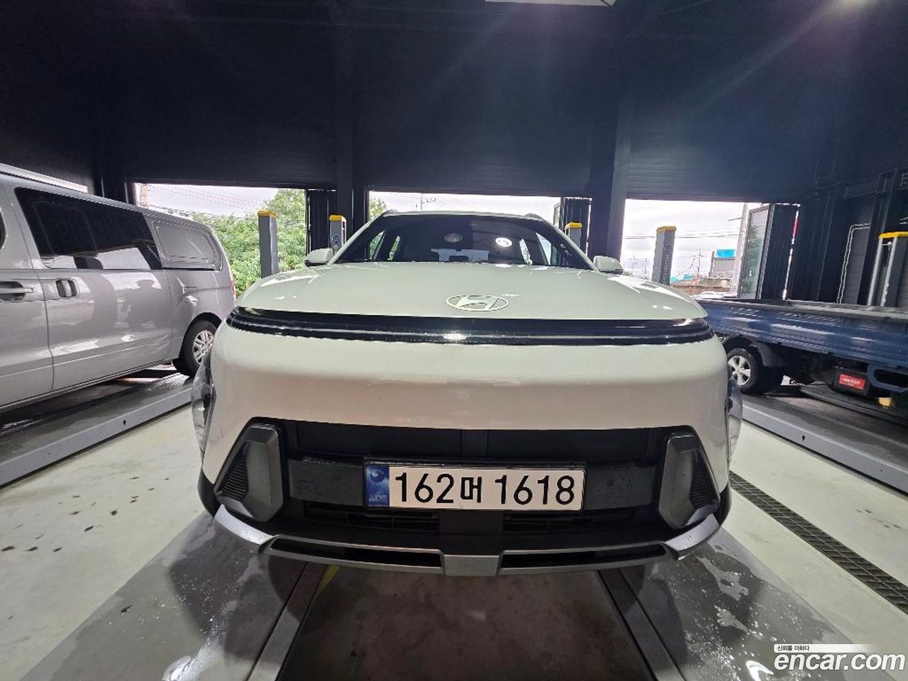 Hyundai Kona Hybrid 2023