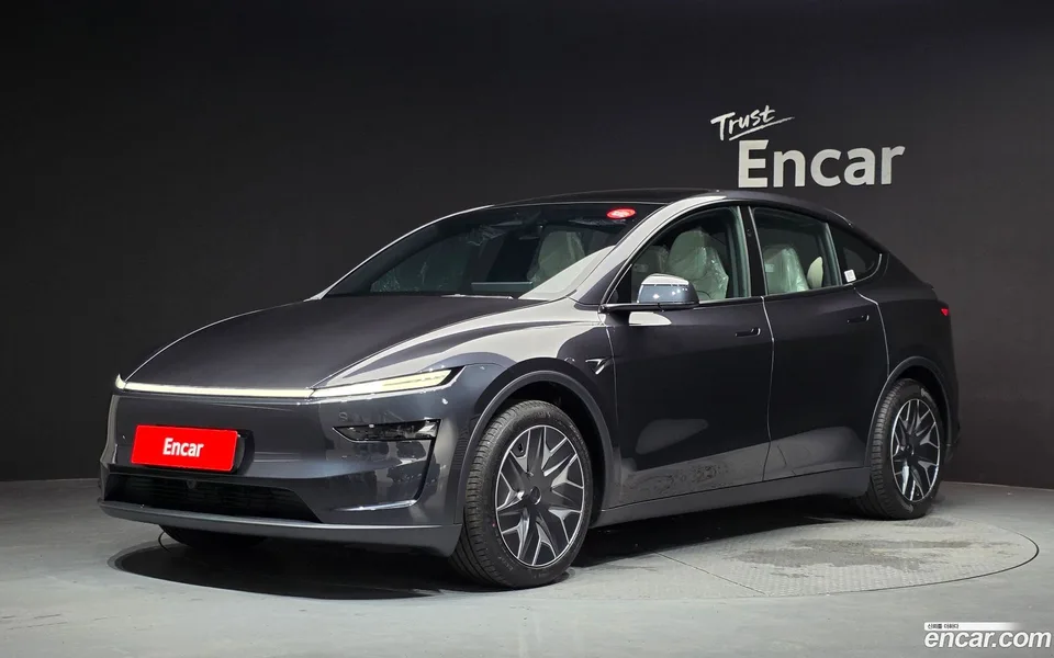 Tesla Model Y 2026
