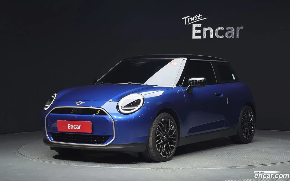 MINI Cooper Electric 2024
