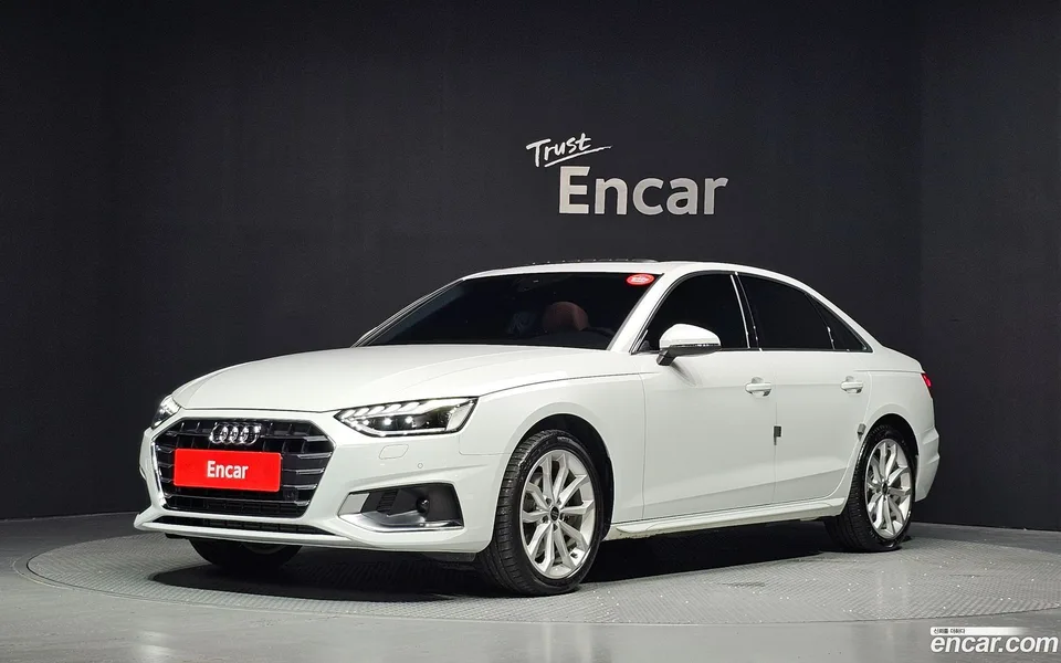 Audi A4 2023