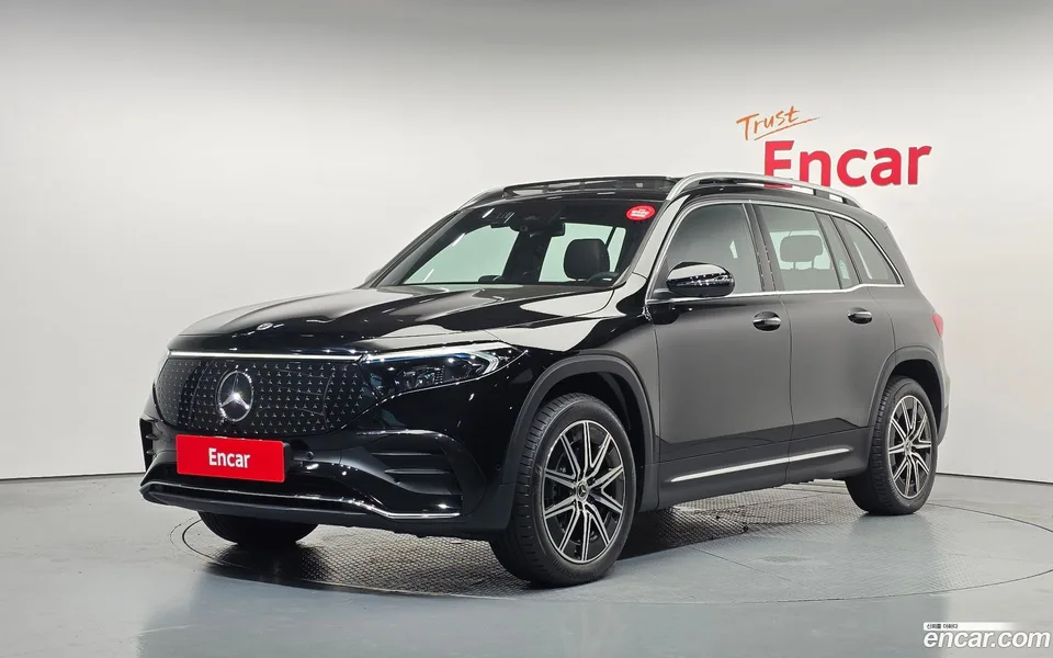 Mercedes-Benz EQB 2025