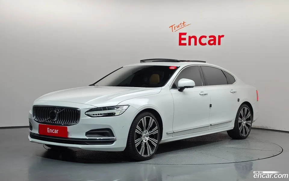 Volvo S90 2022