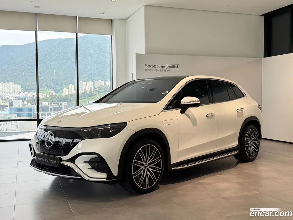 Mercedes-Benz EQE SUV 2024