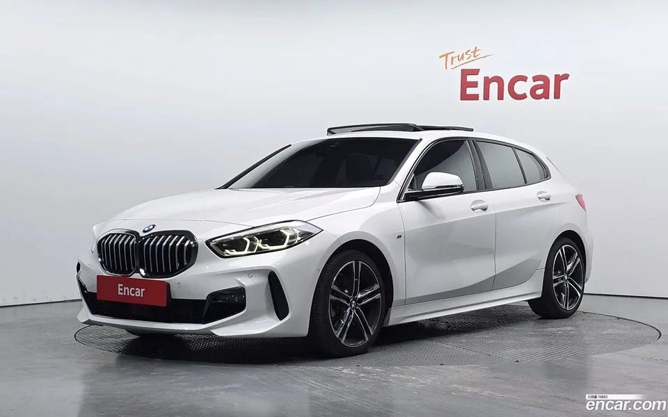 BMW 1 Series 2023