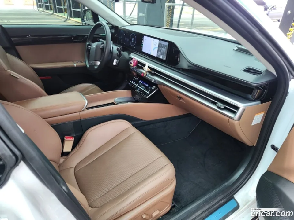 Hyundai Grandeur Hybrid 2024 — thumbnail 2