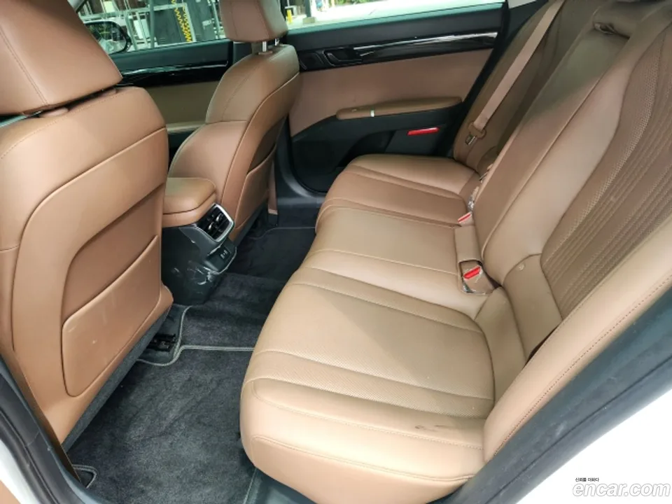 Hyundai Grandeur Hybrid 2024 — thumbnail 4