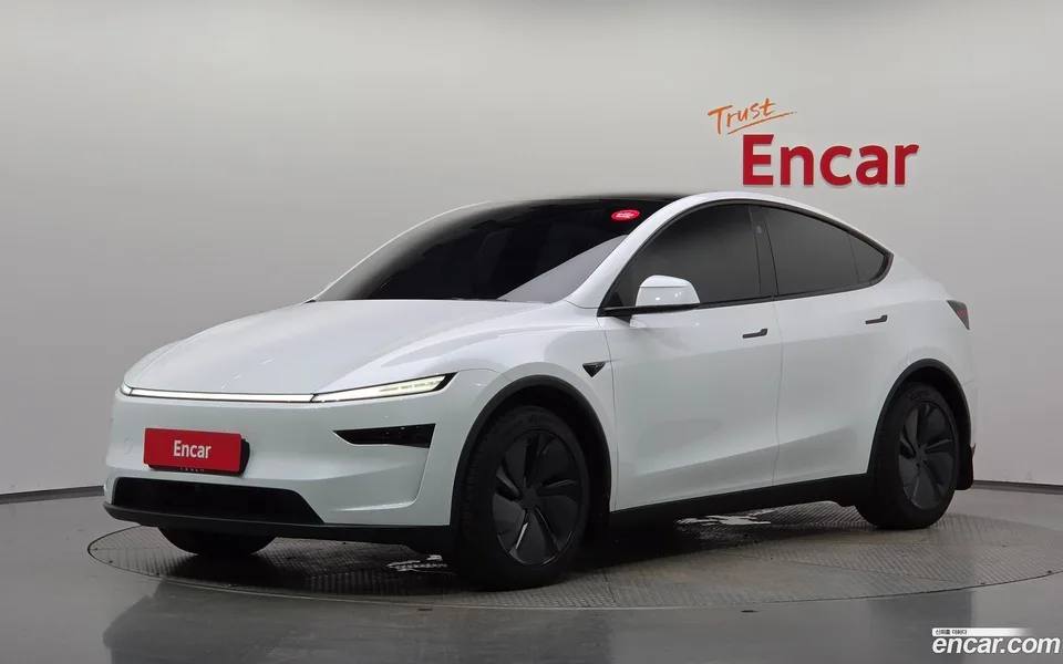 Tesla Model Y 2026