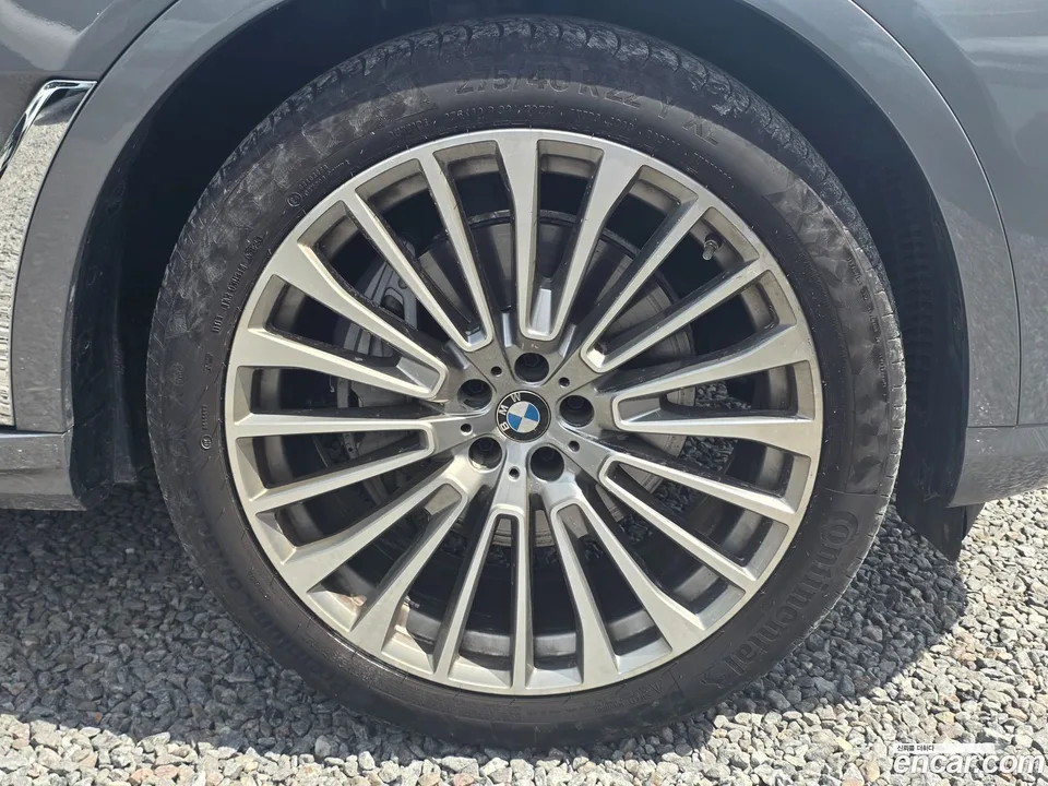 BMW X7 xDrive 40d 7 2026 — миниатюра 2