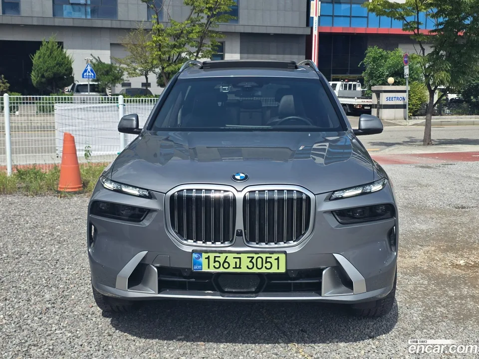 BMW X7 xDrive 40d 7 2026 — миниатюра 3