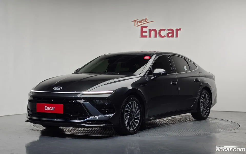 Hyundai Sonata The Edge Hybrid 2025