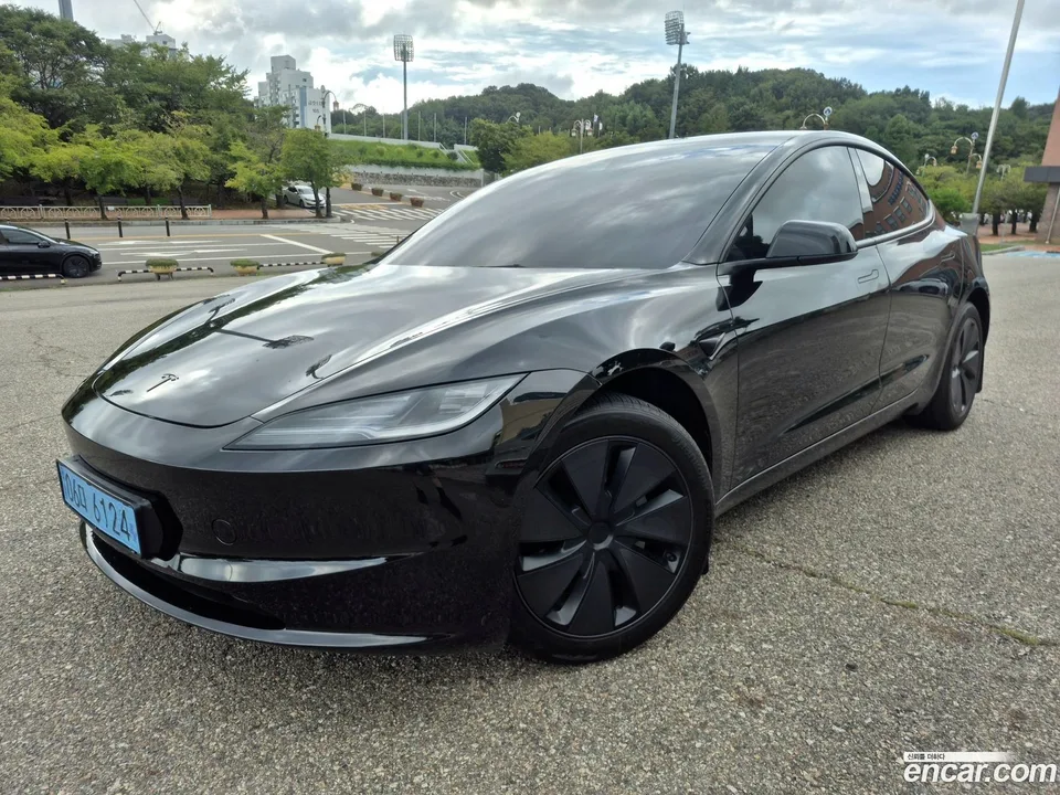 Tesla Model 3 2026