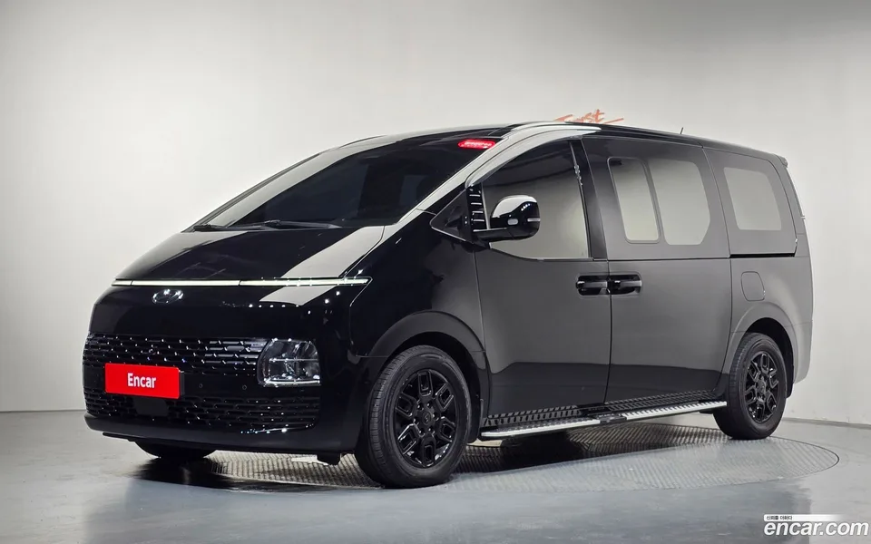 Hyundai Staria 2023