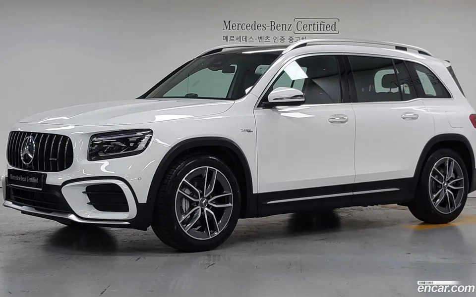 Mercedes-Benz GLB-Class 2025