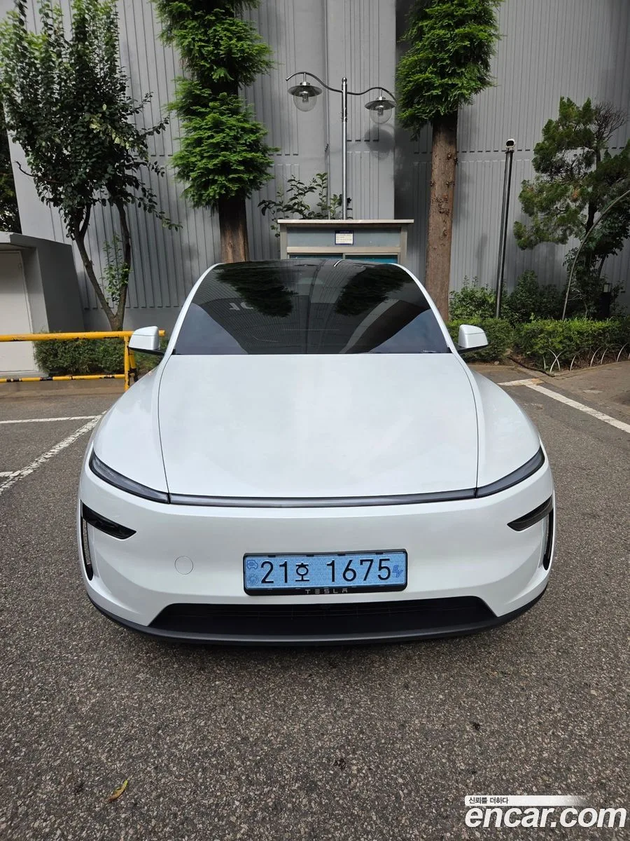 Tesla Model Y 2026