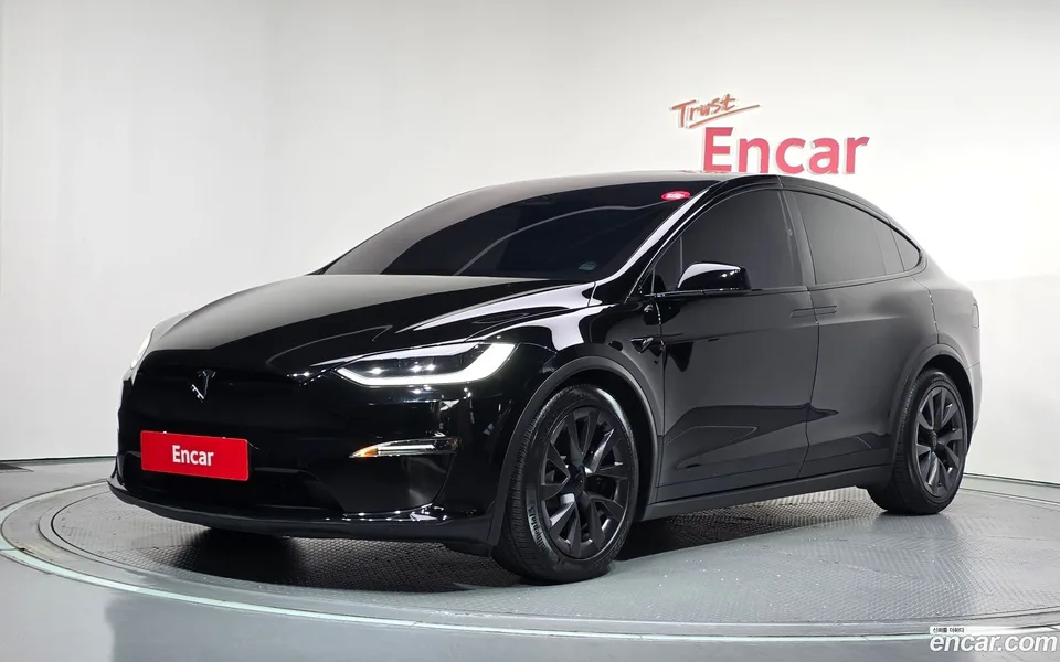 Tesla Model X 2024