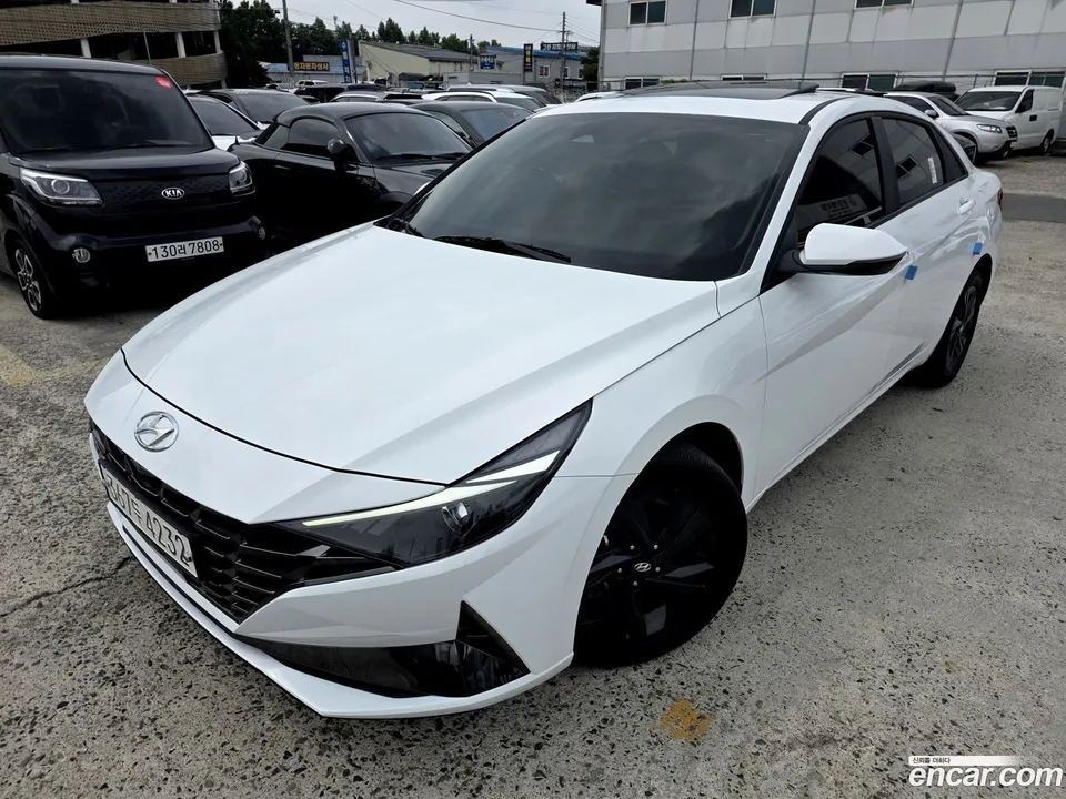 Hyundai Avante 2022