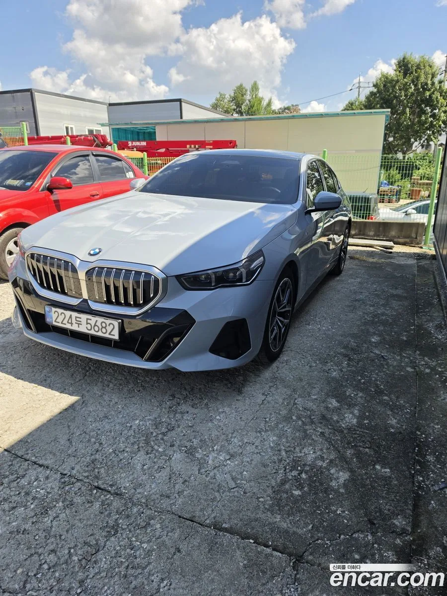 BMW 5 Series 2025