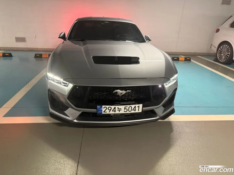 Ford Mustang 2024