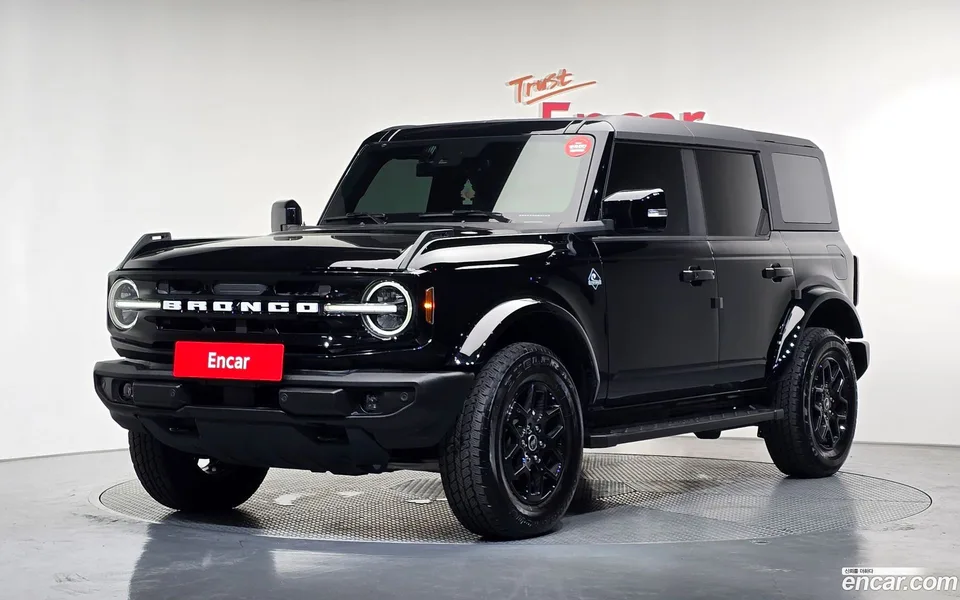 Ford Bronco 2023