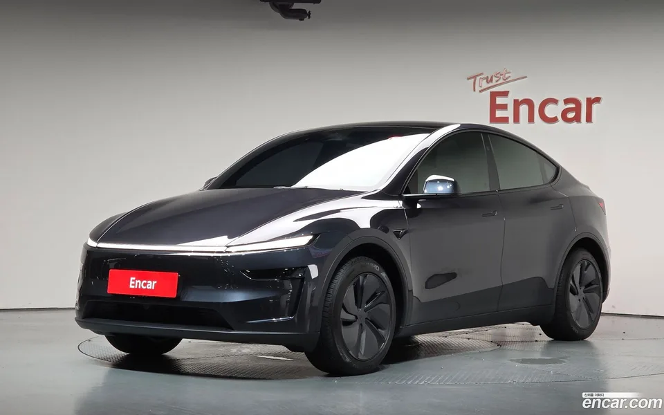 Tesla Model Y 2026
