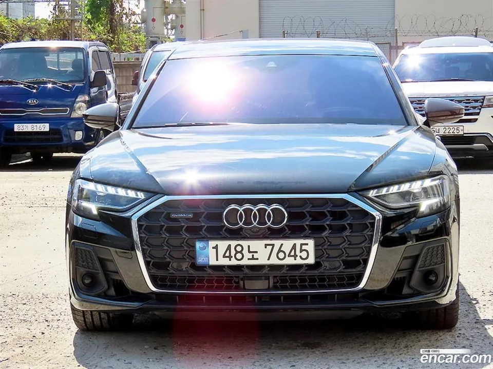 Audi A8 2022