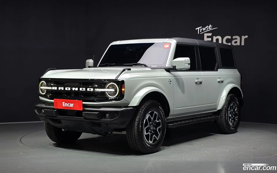 Ford Bronco 2024