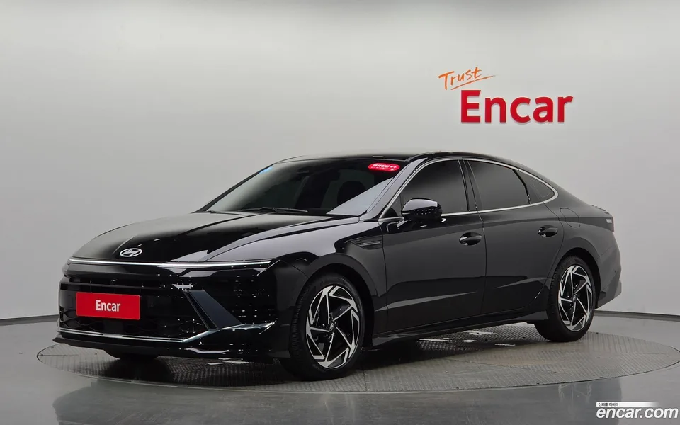 Hyundai Sonata The Edge Hybrid 2023