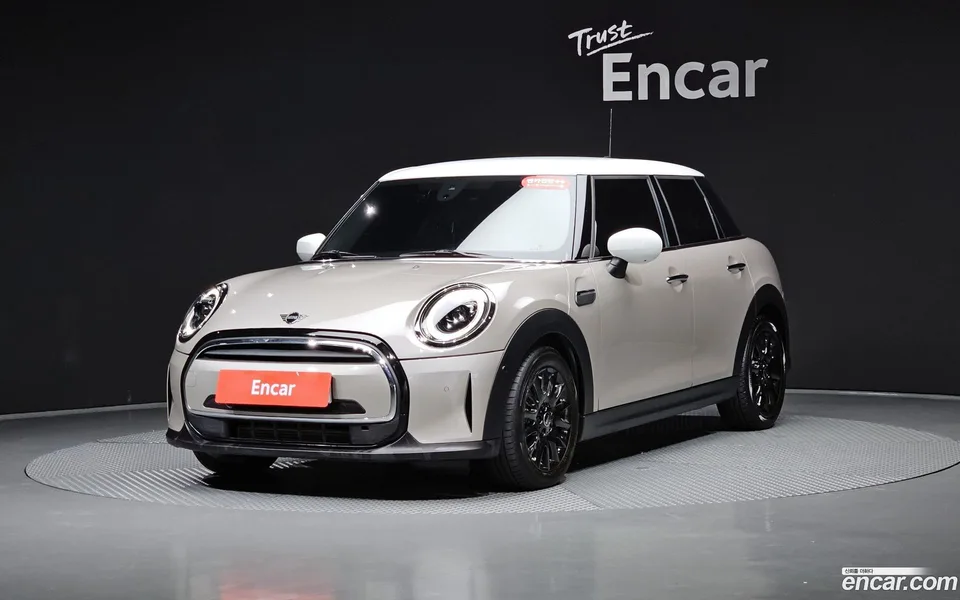 MINI Cooper 2023