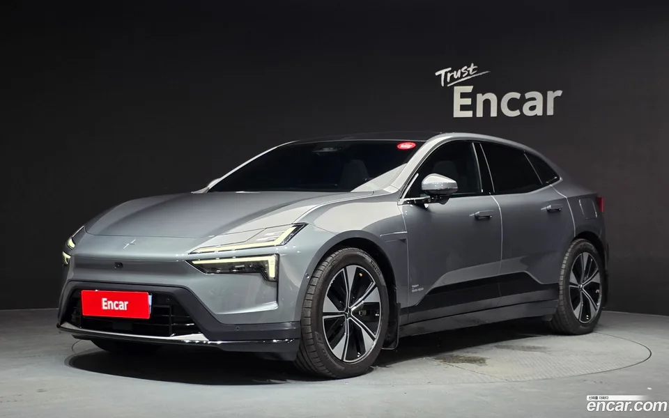 Polestar Polestar 4 2025