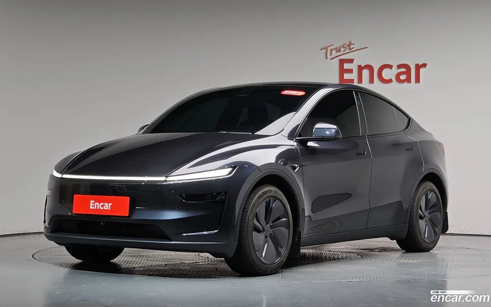 Tesla Model Y 2026