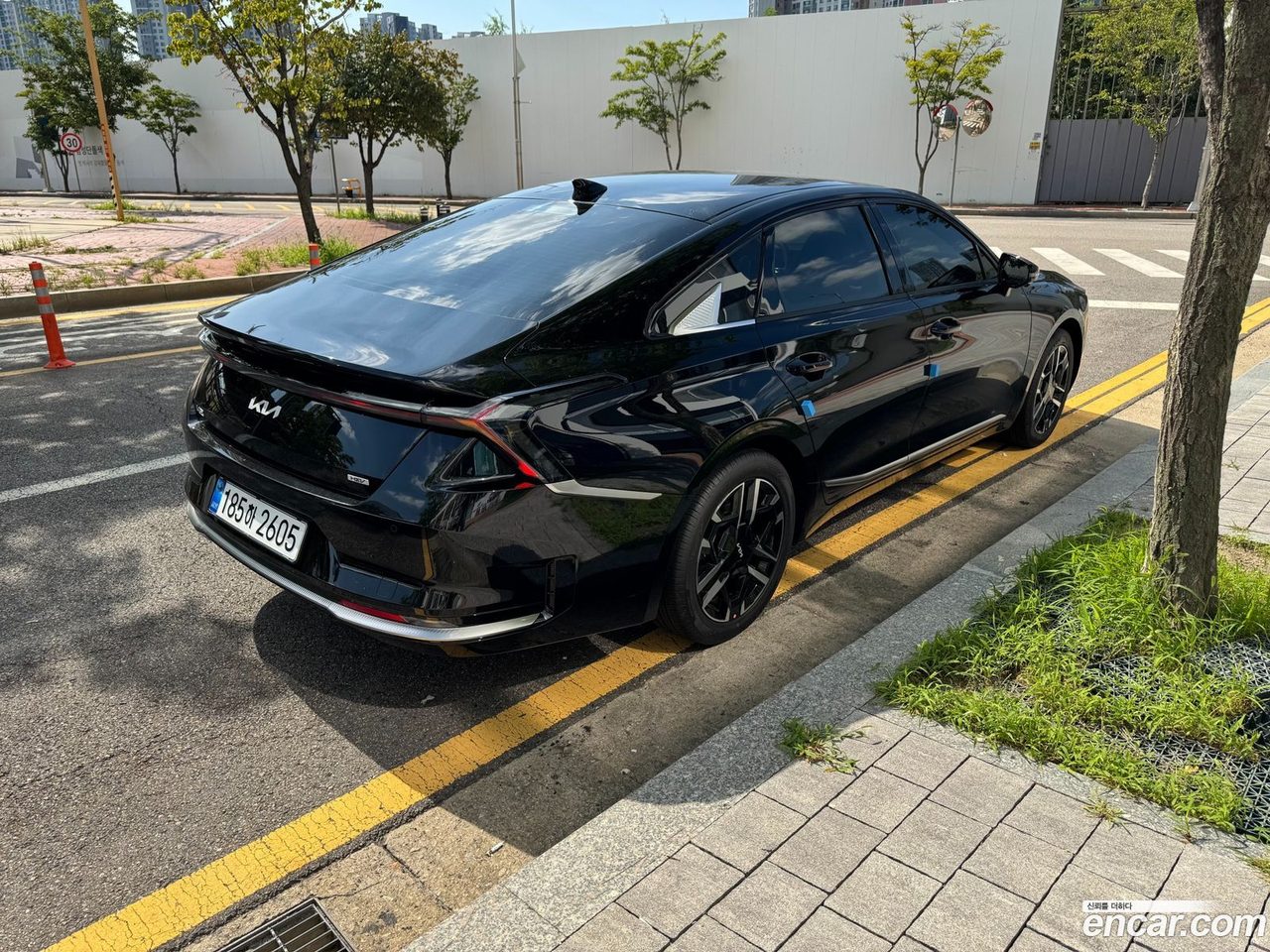 Kia K8 Hybrid 2026 — 3