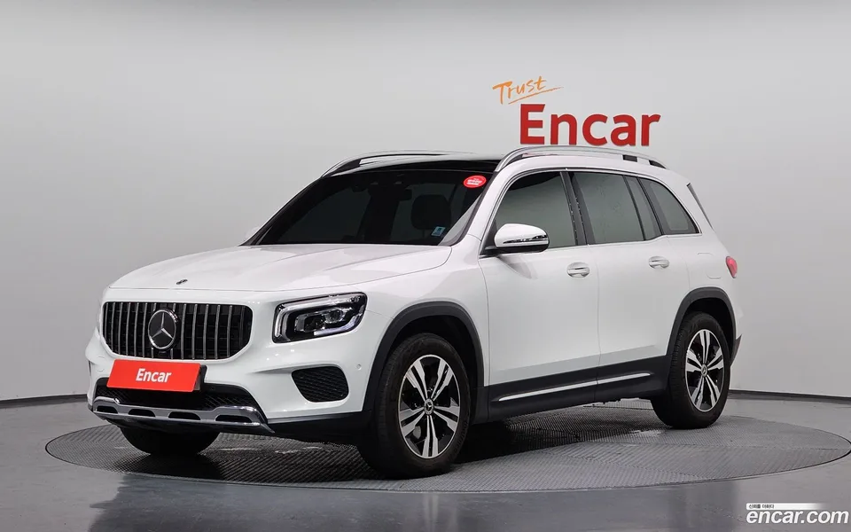 Mercedes-Benz GLB-Class 2022