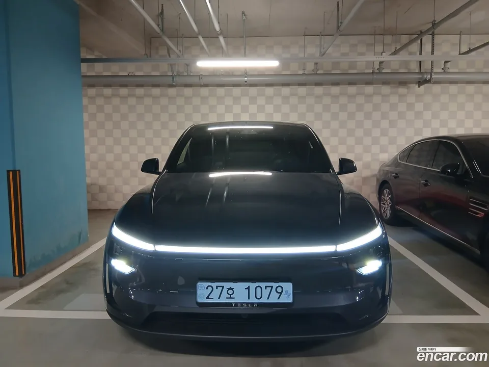 Tesla Model Y 2026