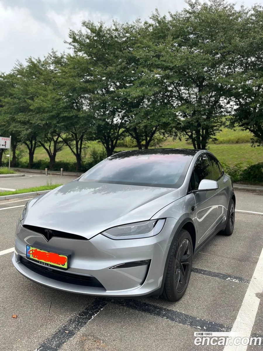 Tesla Model X 2026