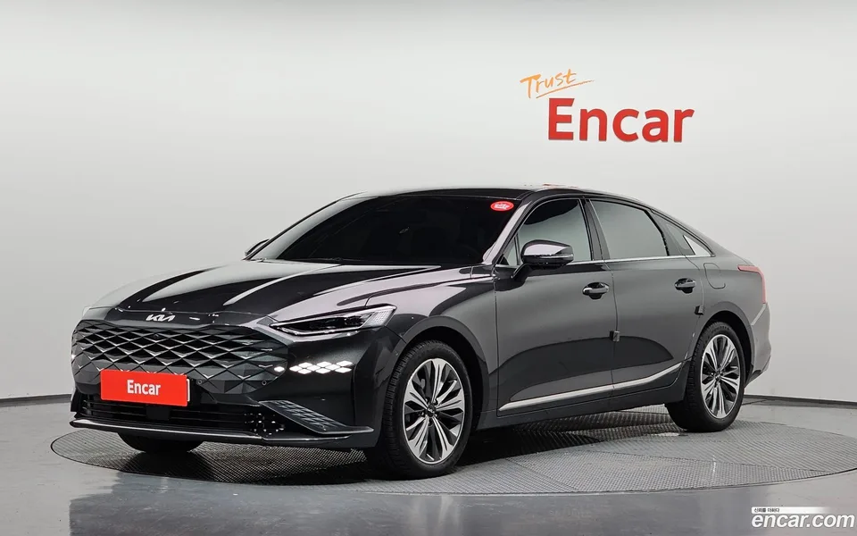 Kia K8 Hybrid 2024