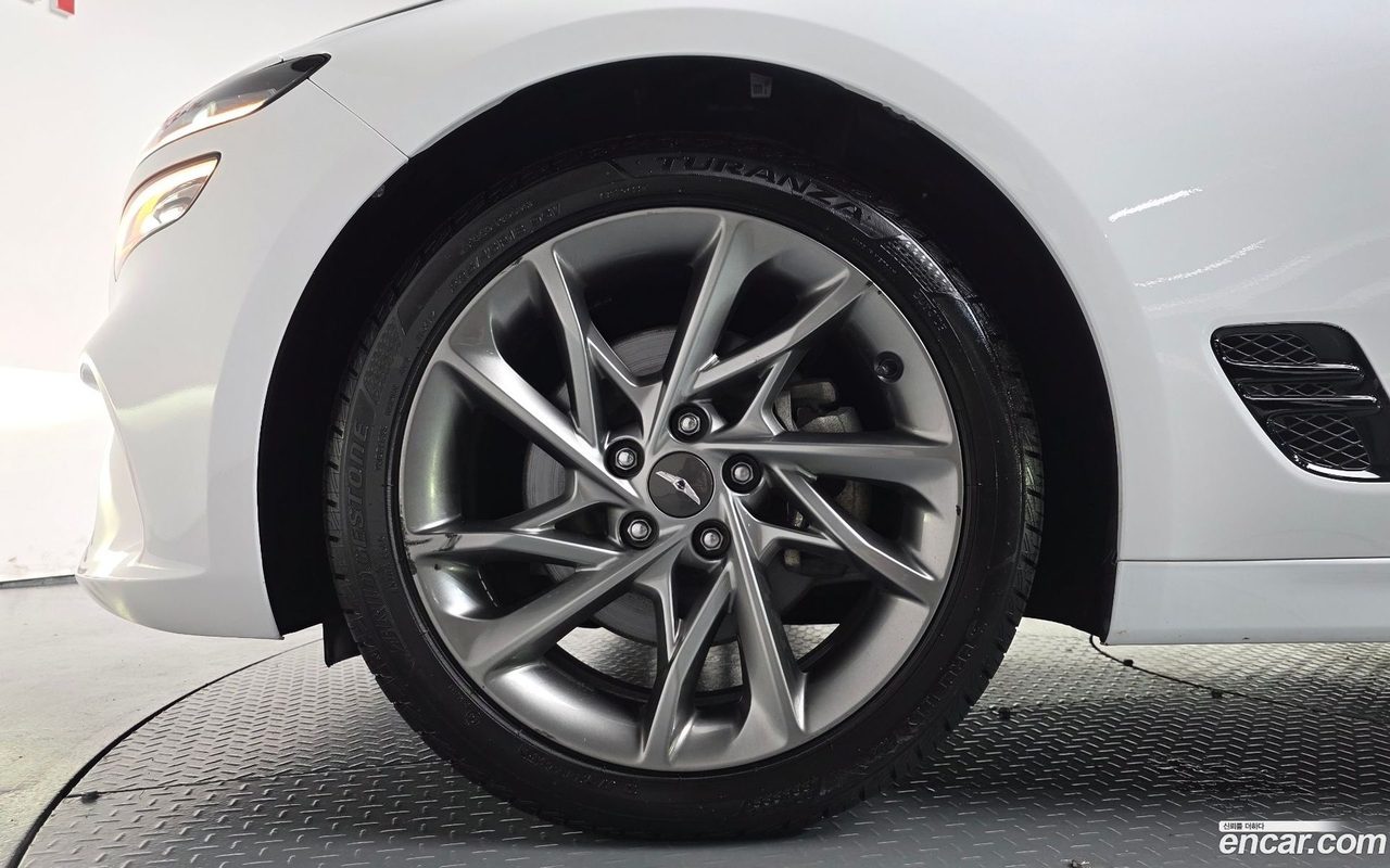 Genesis G70 2022 — 2