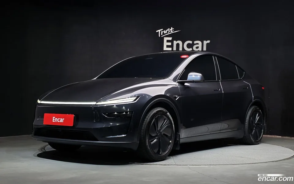 Tesla Model Y 2026