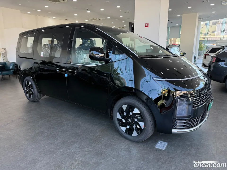 Hyundai Staria 2026