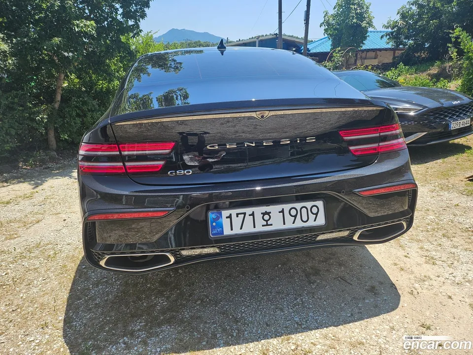 Genesis G80 2.5 2WD 2025 — миниатюра 3