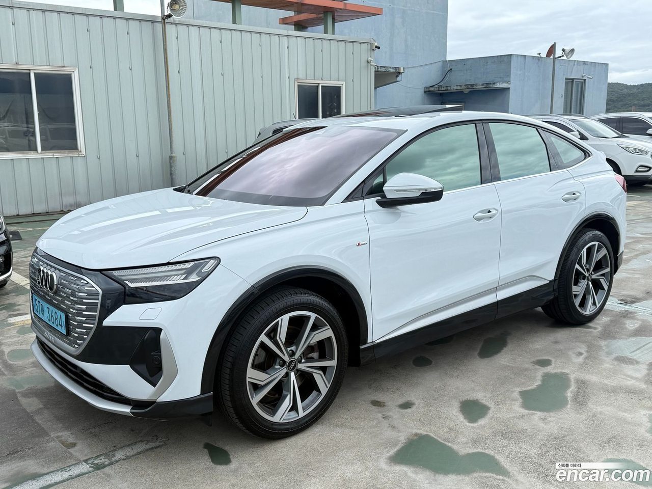 Audi Q4 e-tron 2022 — 5