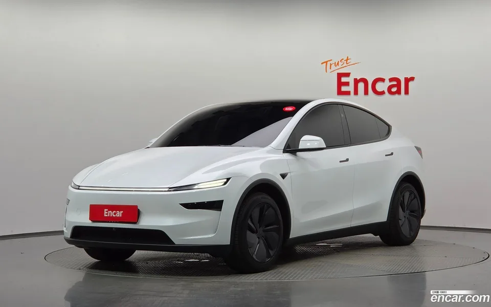 Tesla Model Y 2026