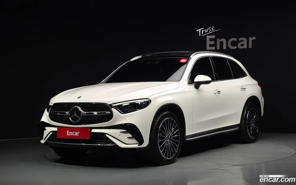 Mercedes-Benz GLC-Class 2025