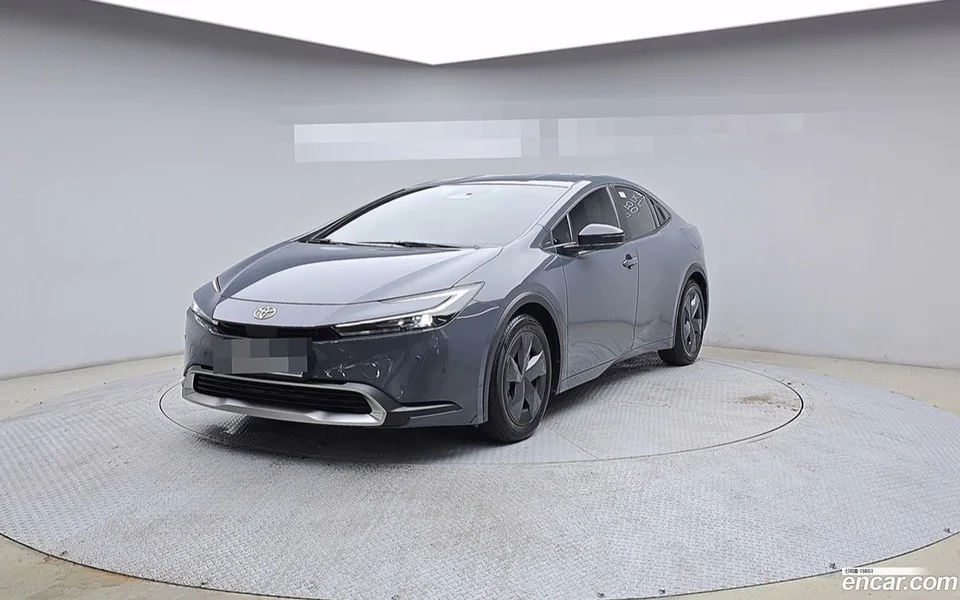 Toyota Prius 2024