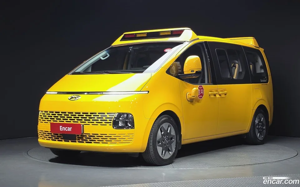 Hyundai Staria 2022