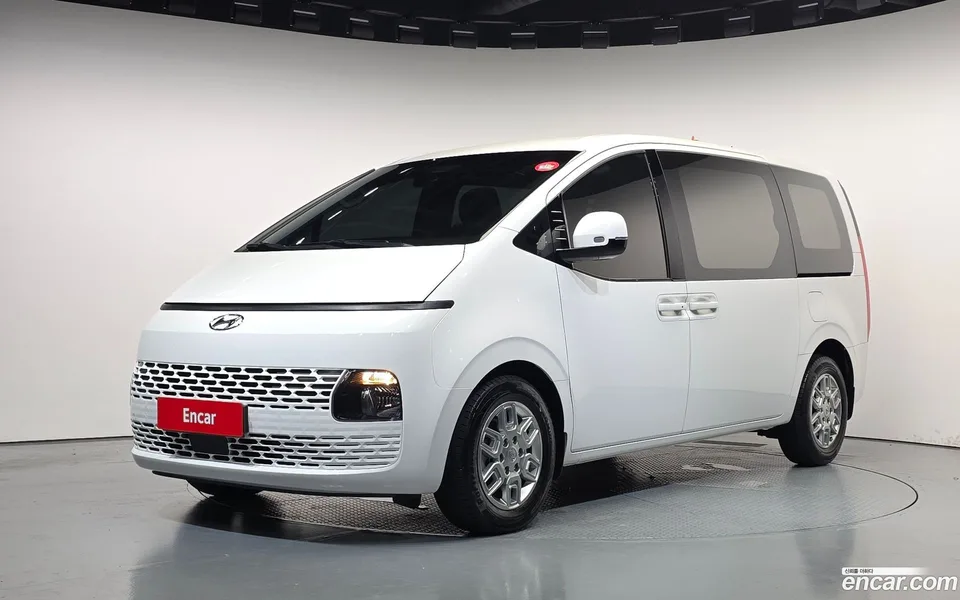Hyundai Staria 2023