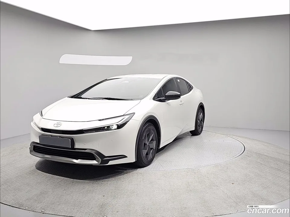 Toyota Prius 2024