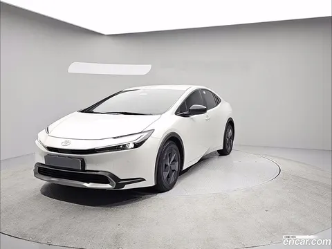 Toyota Prius 2024
