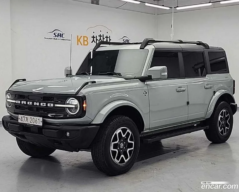 Ford Bronco 2023